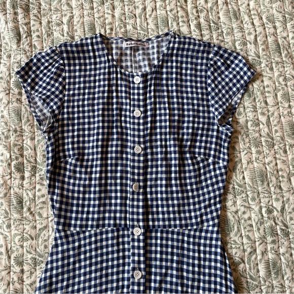 Reformation Vicki button dress in blue gingham - Picture 4 of 7